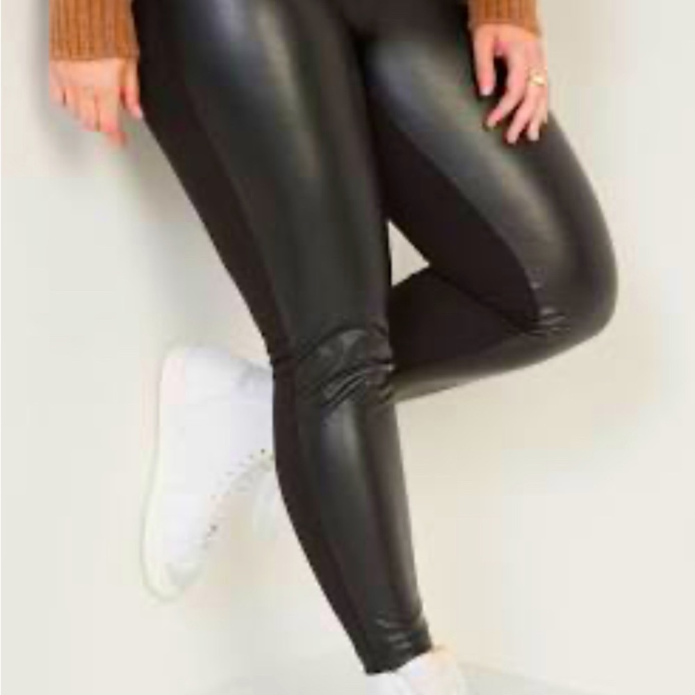 NWT OLD NAVY faux Leather Black Leggings Size 2X